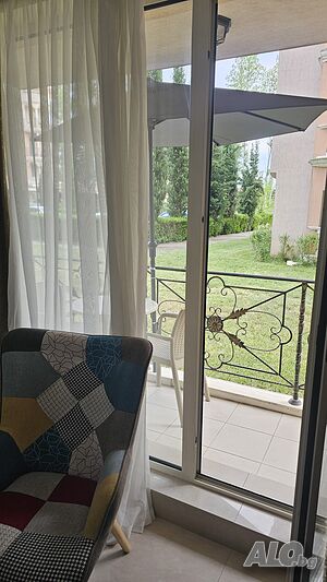 нощувки Апартамент за нощувки в Хасиенда Бийч / Hacienda Beach на метри от плаж Златна рибка, Созопол