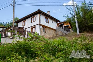 Къщи за гости Къща под наем Йовчовата къща